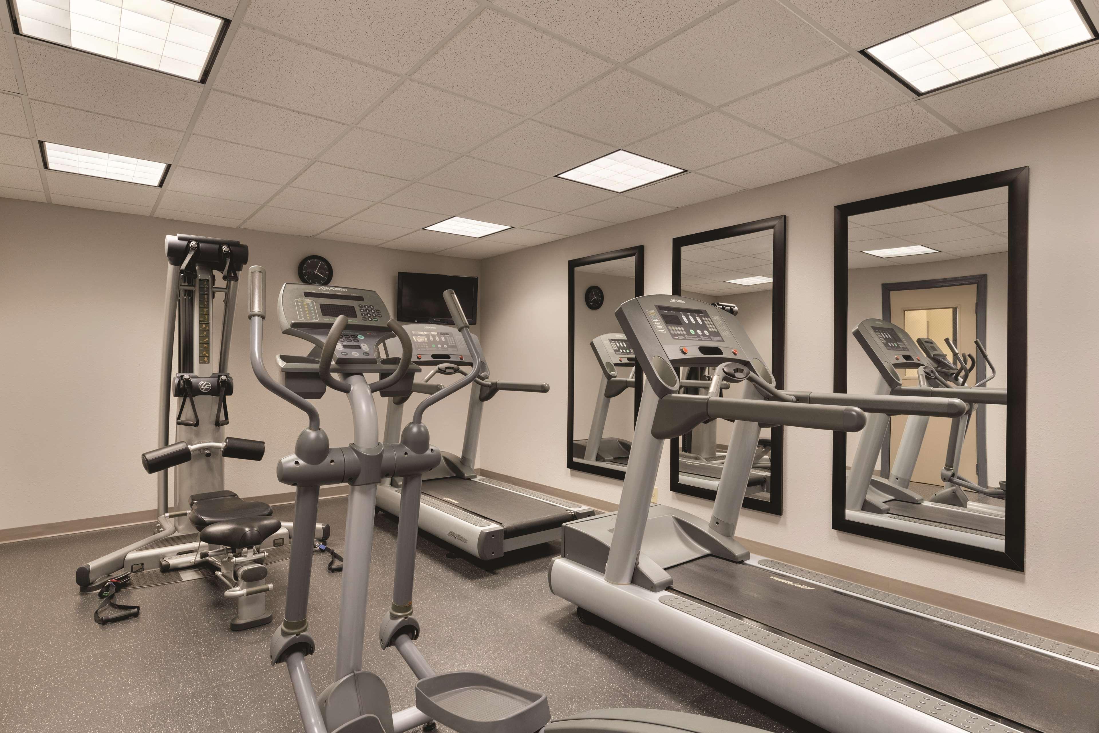 Country Inn & Suites By Radisson, Madison, Al Luaran gambar