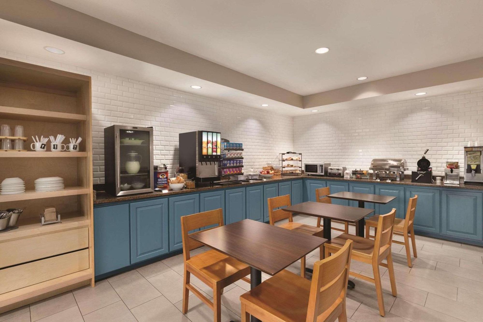Country Inn & Suites By Radisson, Madison, Al Luaran gambar
